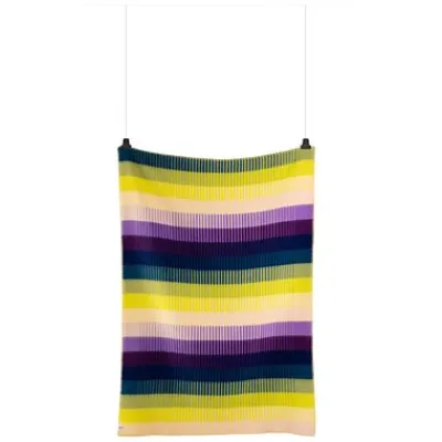 ÅSMUND GRADIENT Lammwolldecke 200 x 135 cm 4252^Roros Tweed Hot